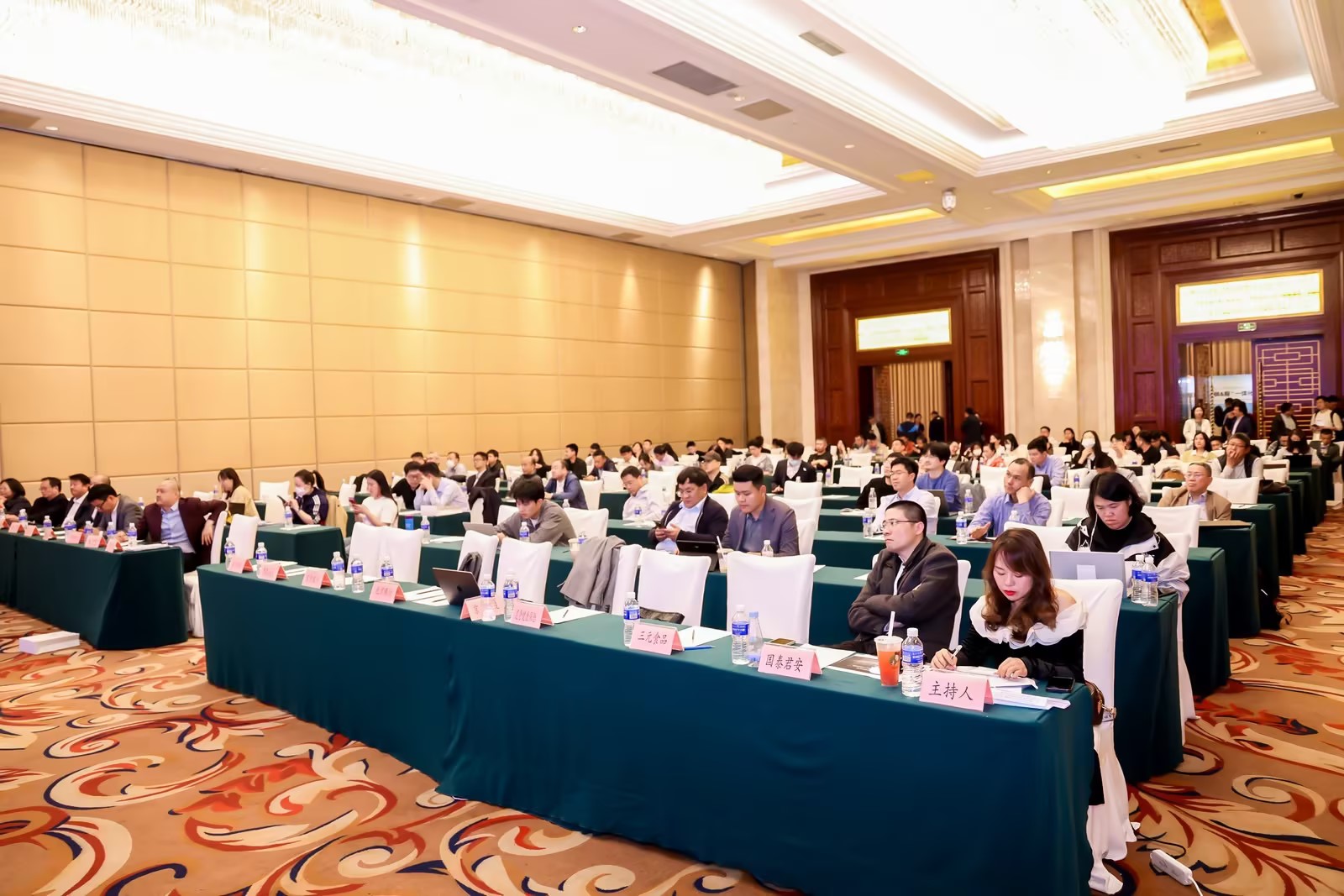 2024中國呼叫中心及企業通信大會 | 合力億捷斬獲“一體化客戶聯絡”獎項！